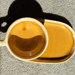 Hull Pottery Soup & Sandwich Set